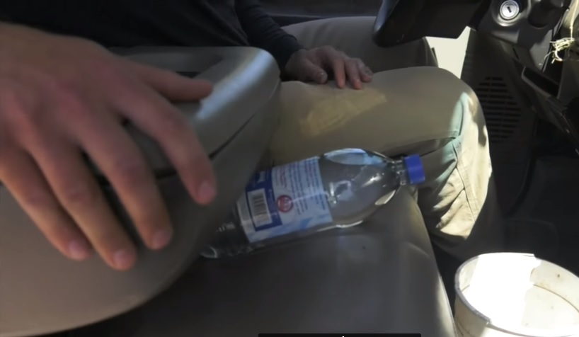 nie zostawisz już butelki wody w samochodzie