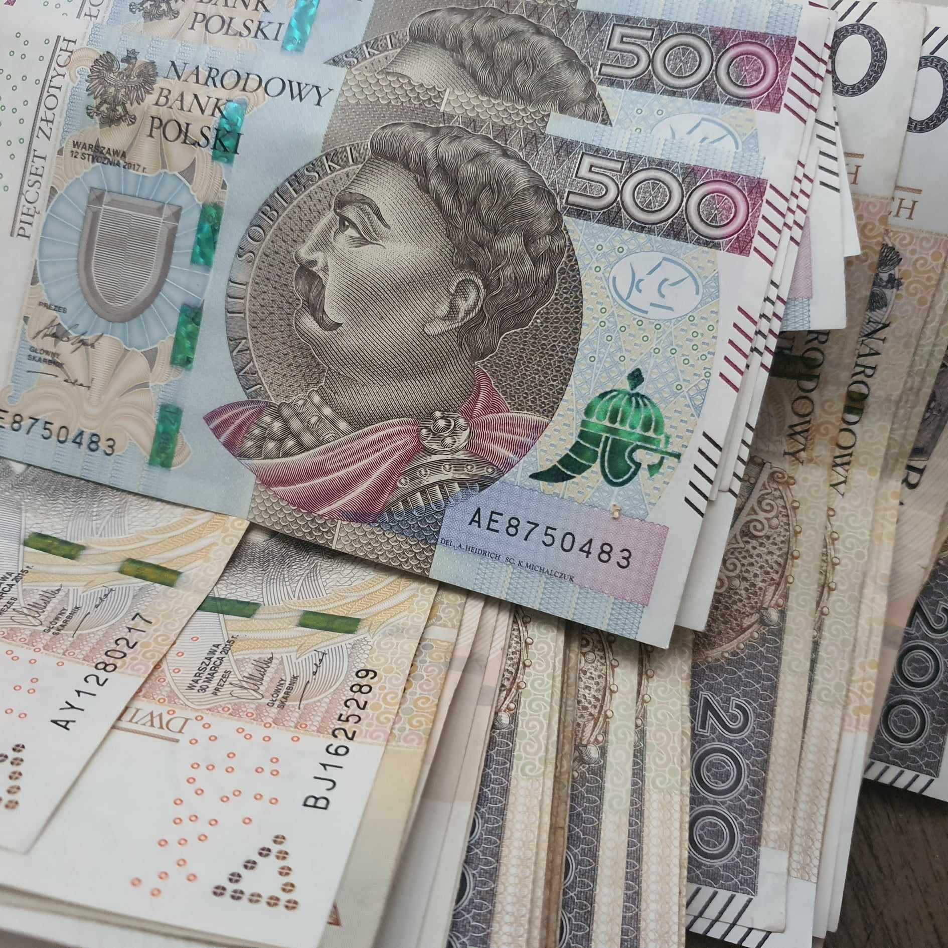 pieniądze, banknoty, 500 zł.
