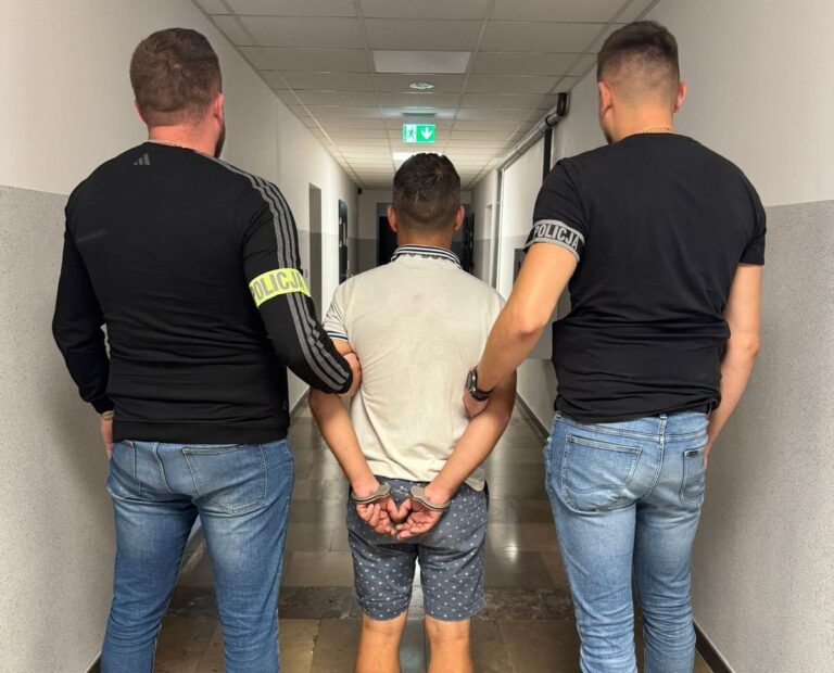 Wieczór kawalerski w Jastkowie przerodził się w dramat – mężczyzna zaatakował siekierą