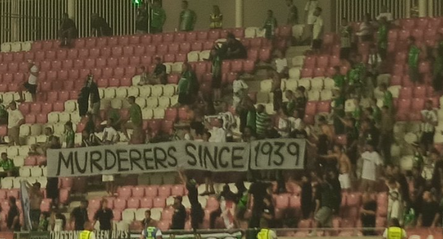 „Mordercy od 1939”. Izraelscy kibice plują w twarz Polakom!