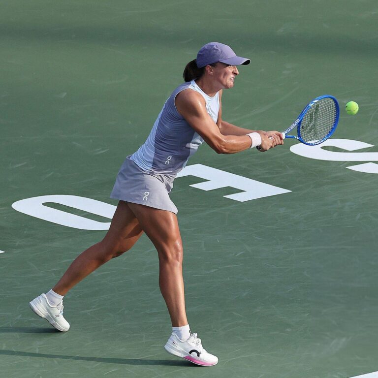 Mecz Igi Świątek w Seulu przełożony z powodu deszczu